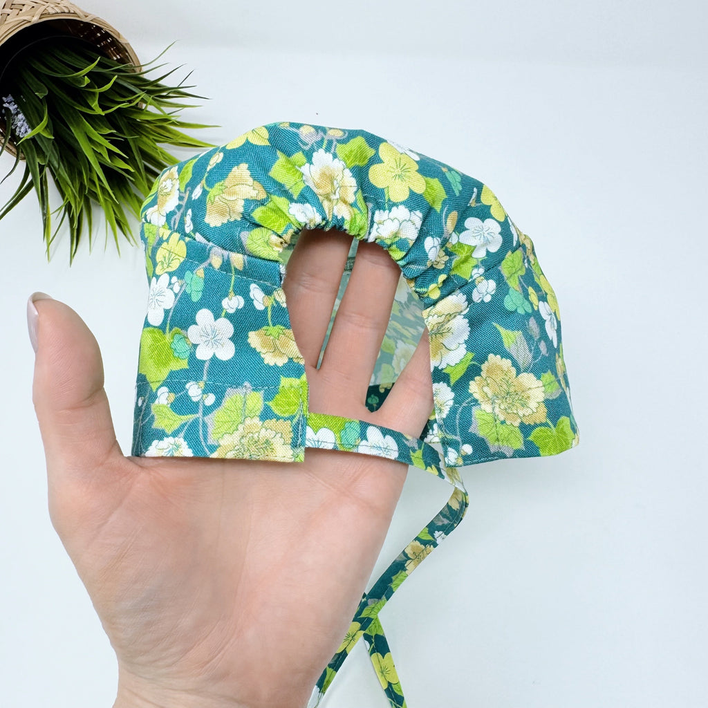 Greenhouse Garden Skull tie-back style surgical scrub cap for men by Paradise Caps.