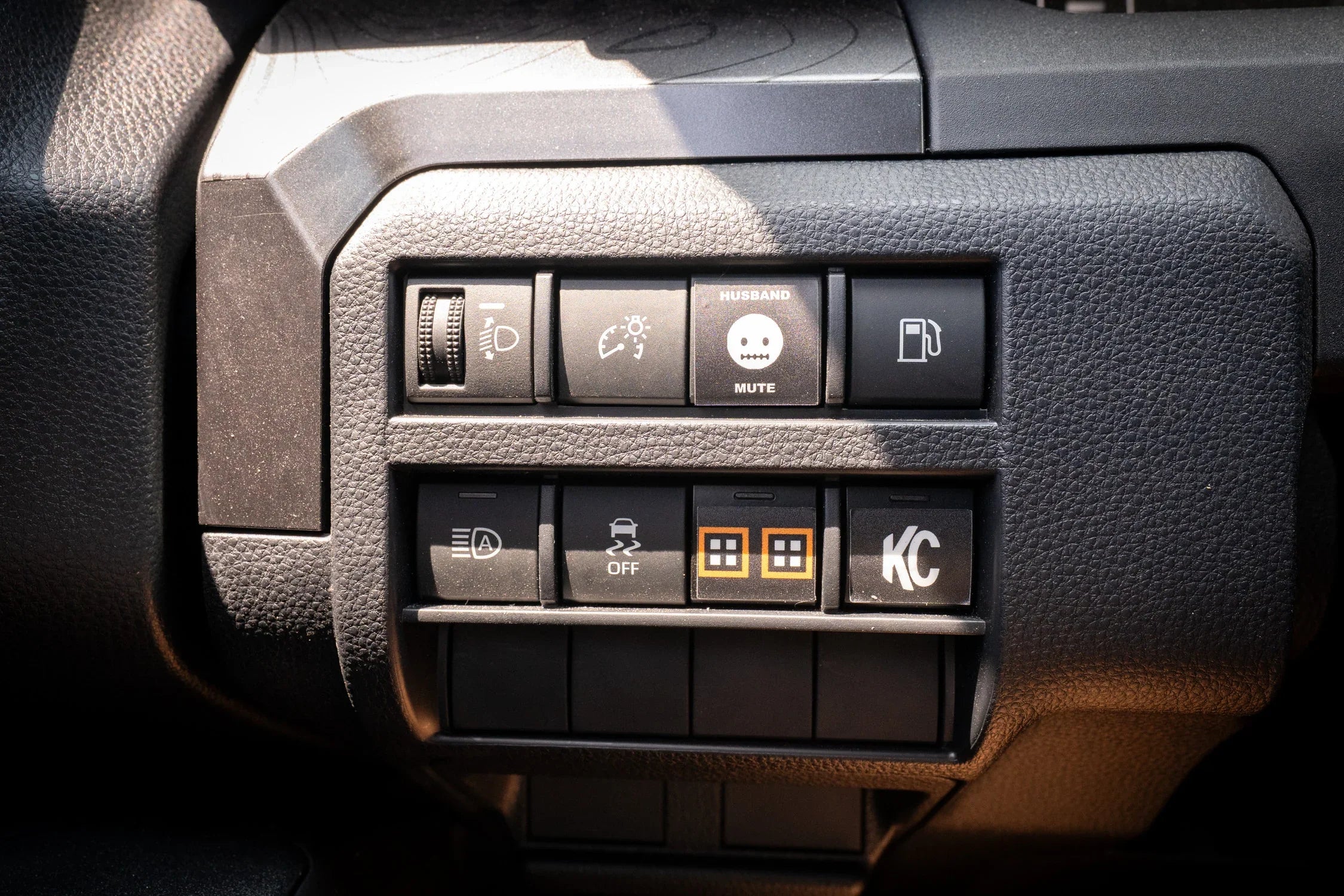 Ejecto Seato Blank Button Overlay - 2024+ Land Cruiser / Tacoma / 2025+ 4Runner