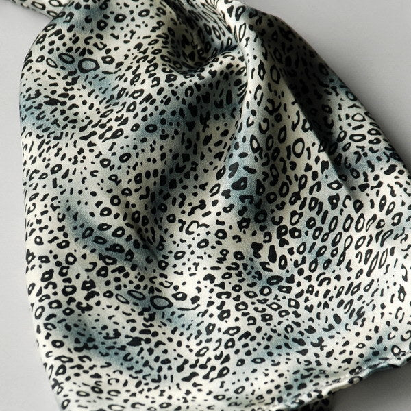 Blando Simple & Decent Cold Blue Tone Leopard Print Fashion Silk Scarf/Wrap/Shawl(Small)