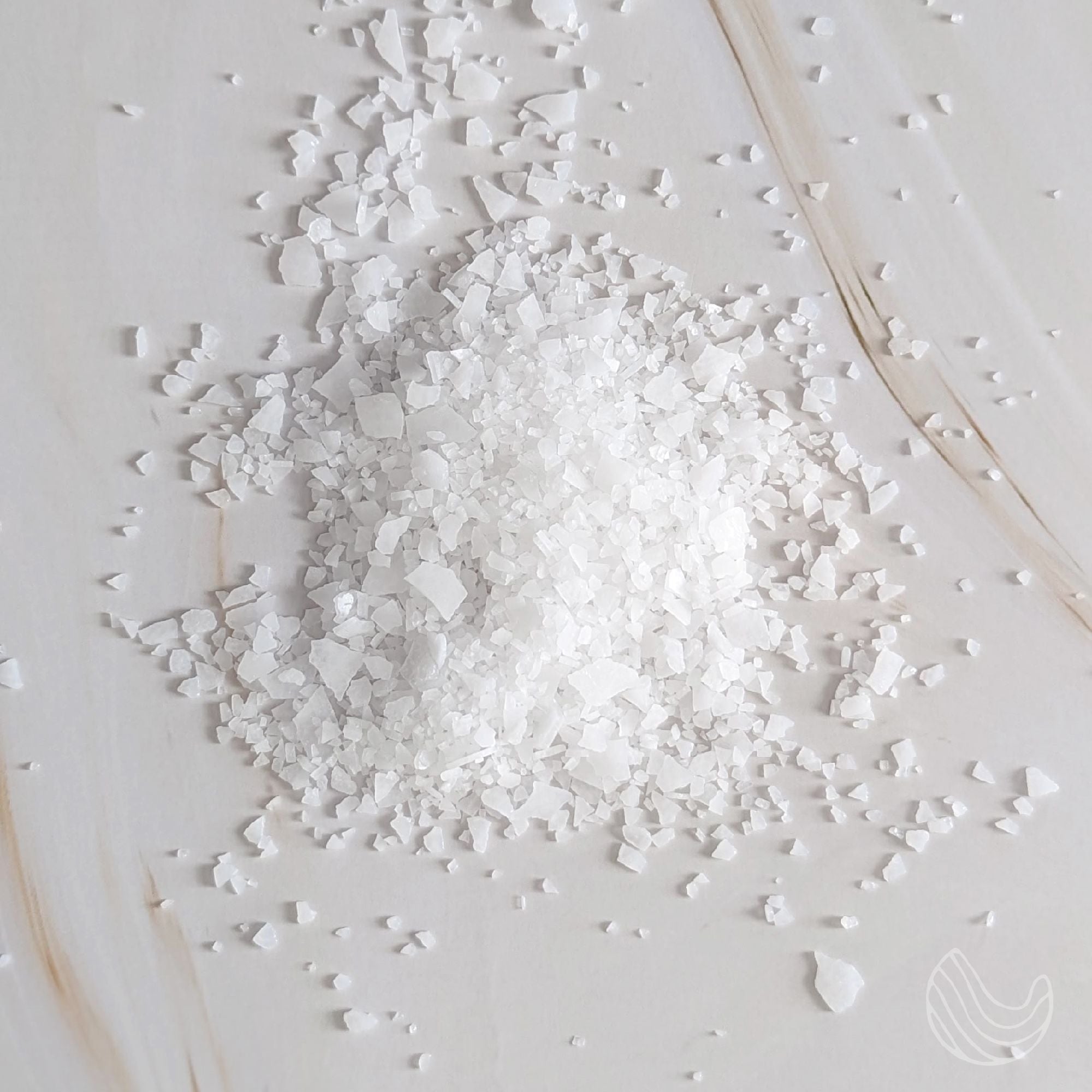 Pure Dead Sea Magnesium Flakes Clarity Soak – Relaxing & Replenishing 14oz Bath Soak – Infused with Eucalyptus, Rosemary, Peppermint, & Spearmint Oils for Muscle Recovery