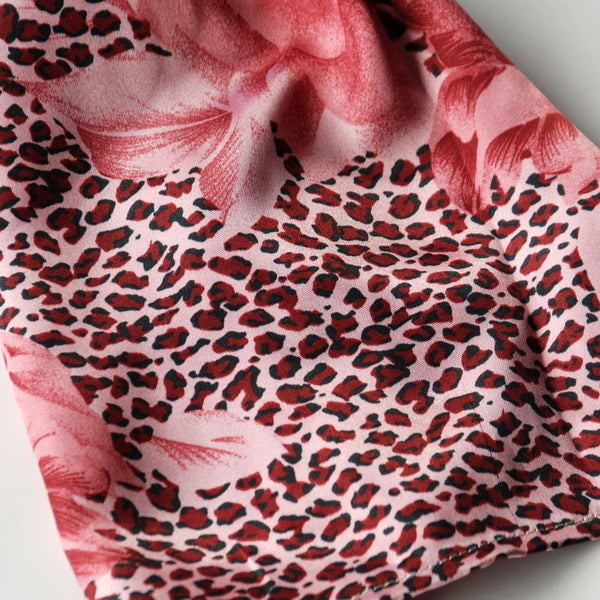 Blando Pink Leopard & Rose Floral Pattern Stylish super soft Silk Scarf/Wrap/Shawl(Small)