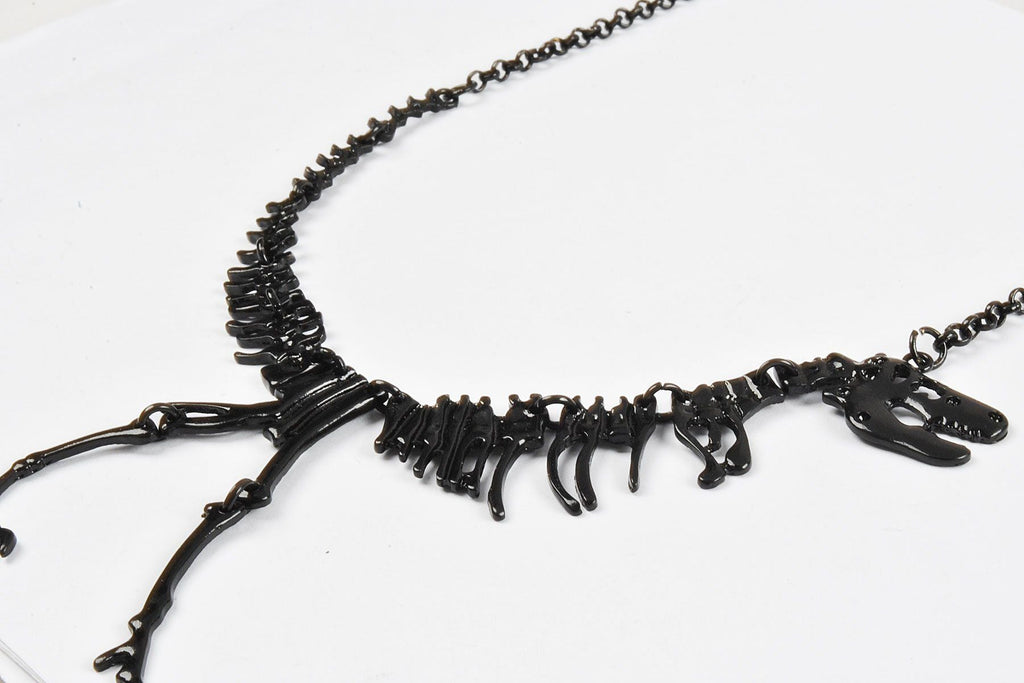 Jane Stone Fashion Statement Collar Necklace Vintage Openwork Bib Costume Jewelry
