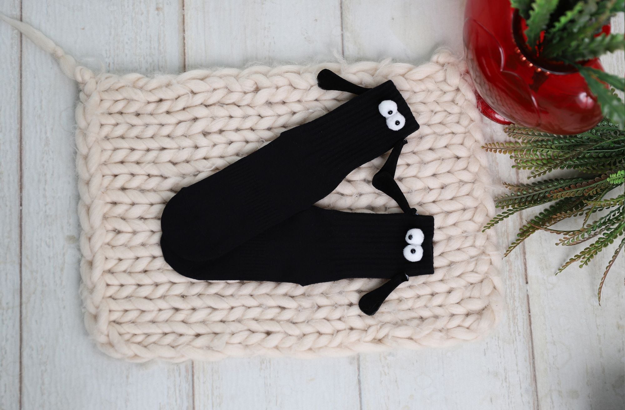 Couple Socks with Magnetic Hands 2 Pairs Magnetic Socks Funny Gifts For Valentines Day