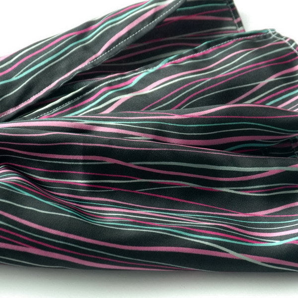 Blando Black Irregular Stripe Chic Exquisitely Soft Luxuriant Silky Scarf/Wrap/Shawl(Small)