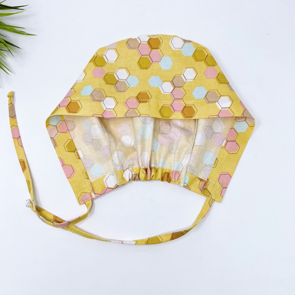 Honeycomb Skull tie-back style surgical scrub cap for men by Paradise Caps.