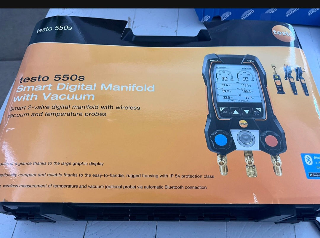 Open Box testo 550s AC Manifold Gauge Set - Manifold Gauges Hvac and Refrigeration - Incl. 2x testo 115i Pipe Clamp Thermometer, 1x testo 552i Micron