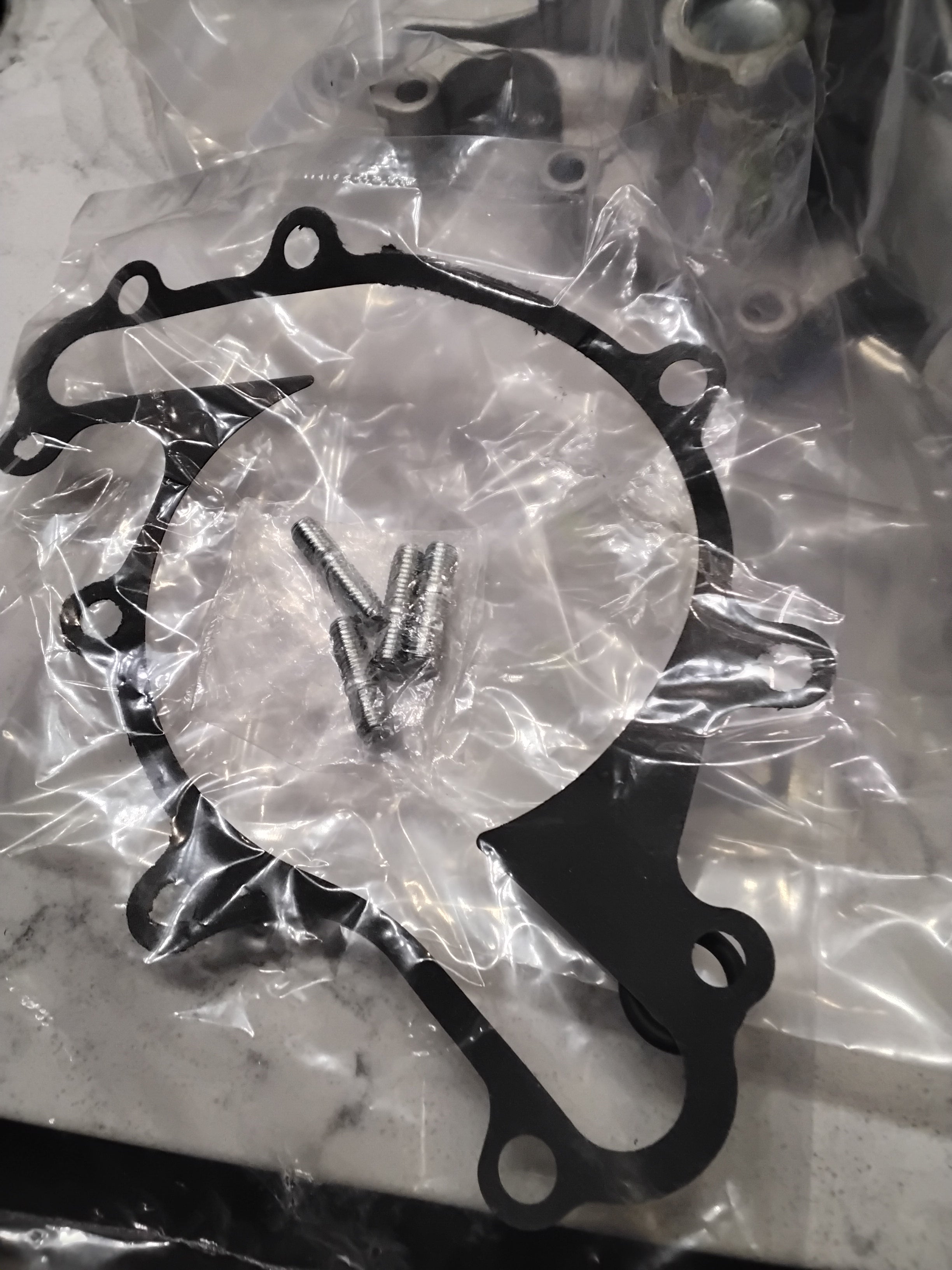 OPEN BOX SEALED AUQDD AW4105 (Fit 4.2L V6 Only) Professional Water Pump Kit With Gasket Fit For Fo-rd 2003 E-150 E-250/97-02 E-250 E-150 Econoline Club Wagon /97-08 F-150/99-01 Econoline # 3L3Z8501DB