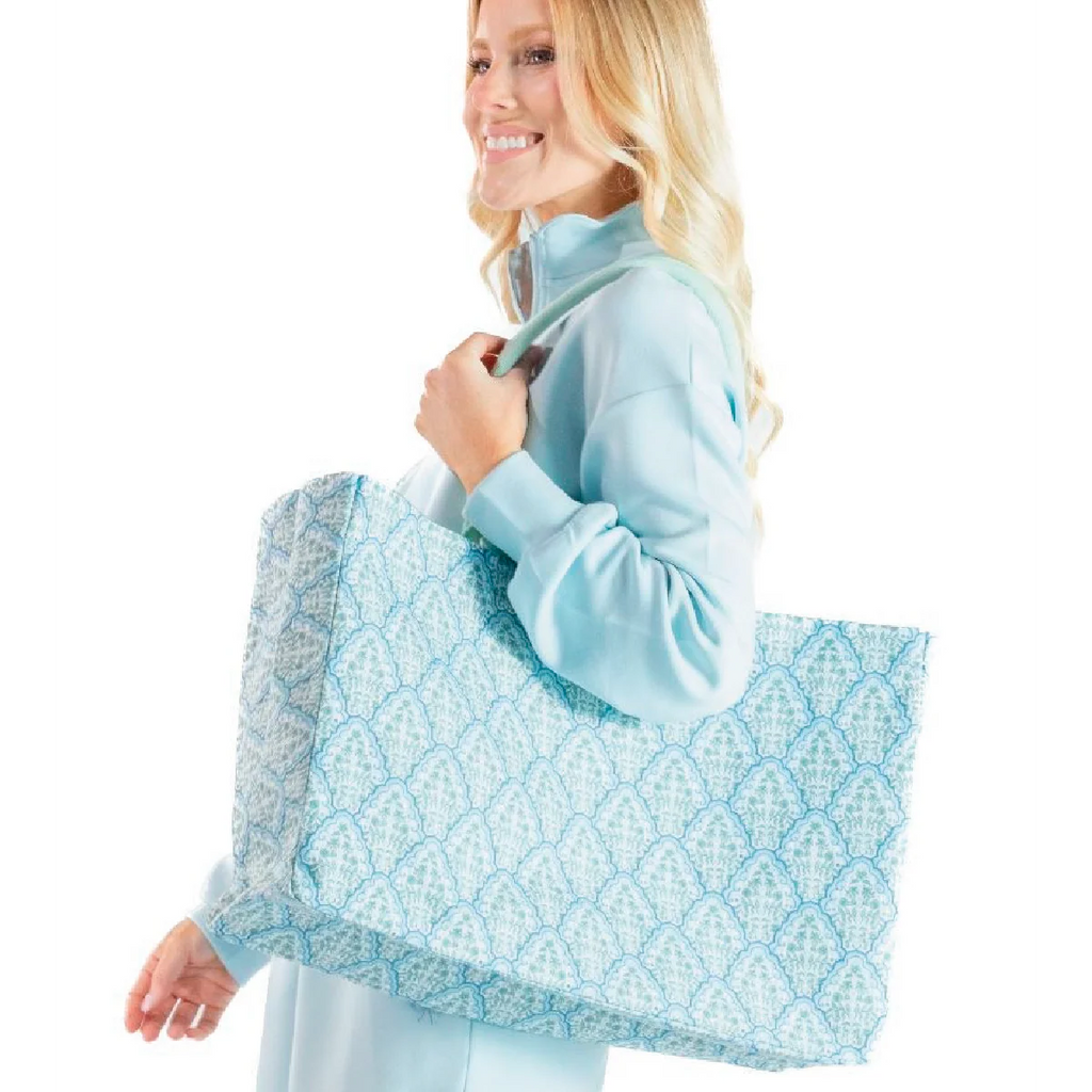 Simply Southern® Sea Tote: Scallop